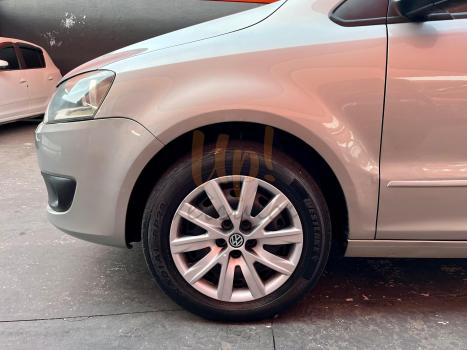 VOLKSWAGEN Fox 1.6 4P, Foto 7