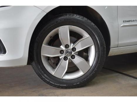 VOLKSWAGEN Fox 1.6 4P COMFORTLINE FLEX, Foto 9