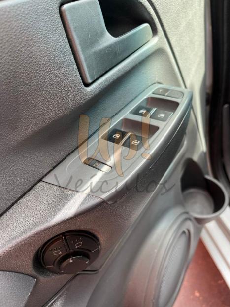VOLKSWAGEN Fox 1.6 4P FLEX, Foto 8