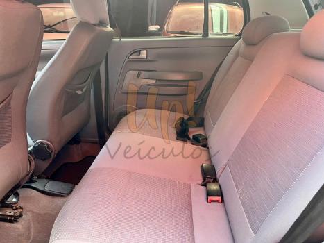 VOLKSWAGEN Fox 1.6 4P FLEX, Foto 14