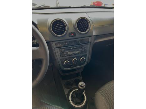 VOLKSWAGEN Gol 1.6 MI 4P, Foto 6