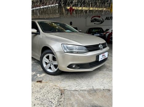 VOLKSWAGEN Jetta 2.0 4P FLEX CONFORTLINE TIPTRONIC AUTOMTICO, Foto 2