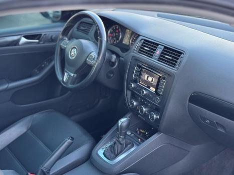 VOLKSWAGEN Jetta 2.0 4P FLEX CONFORTLINE TIPTRONIC AUTOMTICO, Foto 8