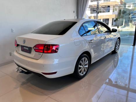 VOLKSWAGEN Jetta 2.0 4P FLEX CONFORTLINE TIPTRONIC AUTOMTICO, Foto 2