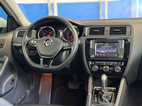 VOLKSWAGEN Jetta 2.0 4P TSI HIGHLINE 211 CV AUTOMTICO, Foto 9