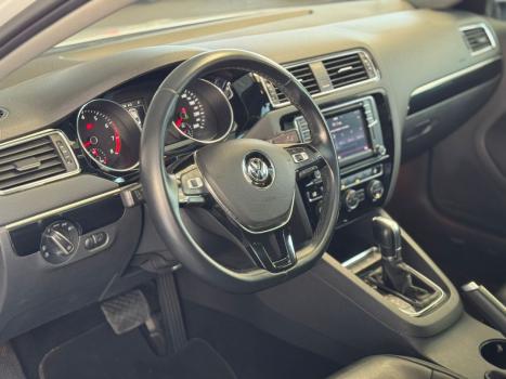 VOLKSWAGEN Jetta 2.0 4P TSI HIGHLINE 211 CV AUTOMTICO, Foto 10