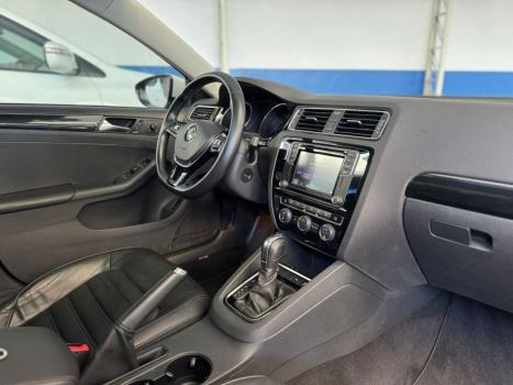 VOLKSWAGEN Jetta 2.0 4P TSI HIGHLINE 211 CV AUTOMTICO, Foto 12
