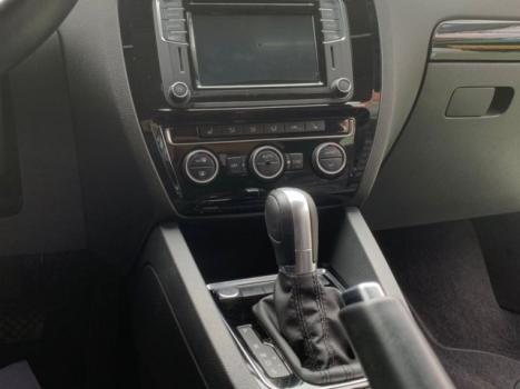 VOLKSWAGEN Jetta 2.0 4P TSI HIGHLINE 211 CV AUTOMTICO, Foto 11