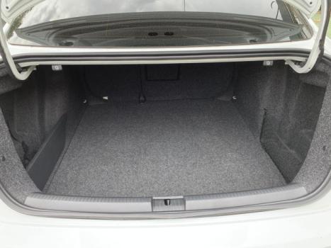 VOLKSWAGEN Jetta 2.0 4P TSI HIGHLINE 211 CV AUTOMTICO, Foto 13