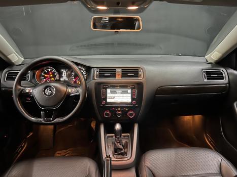VOLKSWAGEN Jetta 2.0 4P FLEX CONFORTLINE TIPTRONIC AUTOMTICO, Foto 8