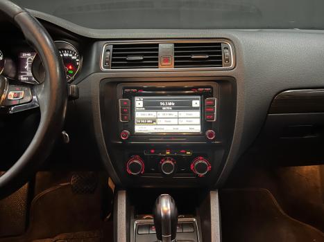 VOLKSWAGEN Jetta 2.0 4P FLEX CONFORTLINE TIPTRONIC AUTOMTICO, Foto 9