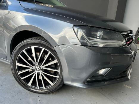 VOLKSWAGEN Jetta , Foto 2