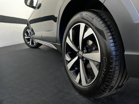 VOLKSWAGEN Nivus 1.0 4P FLEX 200 TSI HIGHLINE TURBO AUTOMÁTICO, Foto 11