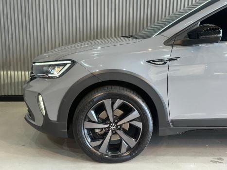 VOLKSWAGEN Nivus 1.0 4P FLEX 200 TSI HIGHLINE TURBO AUTOMTICO, Foto 2