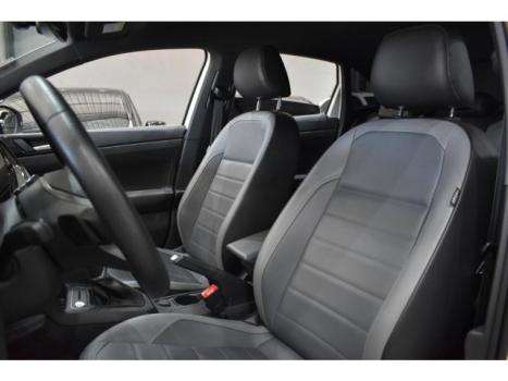 VOLKSWAGEN Nivus 1.0 4P FLEX 200 TSI HIGHLINE TURBO AUTOMTICO, Foto 6