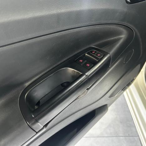 VOLKSWAGEN Saveiro 1.6 G6 ROBUST FLEX, Foto 16