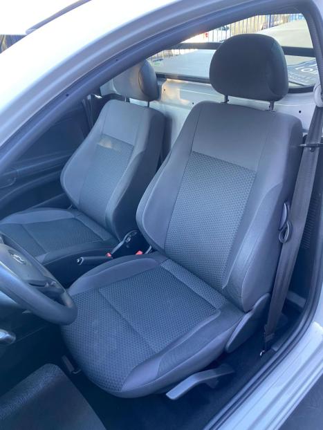 VOLKSWAGEN Saveiro 1.6 16V FLEX MSI ROBUST CABINE SIMPLES, Foto 10