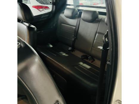 VOLKSWAGEN Saveiro 1.6 G7 CABINE DUPLA CROSS FLEX, Foto 13