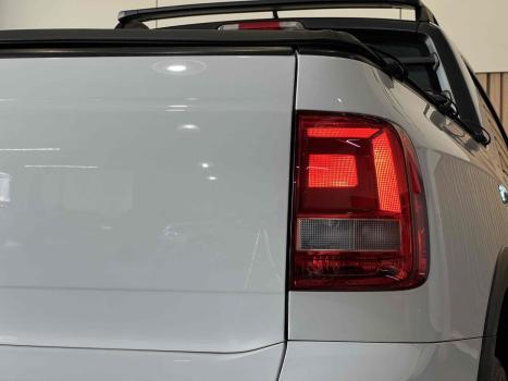 VOLKSWAGEN Saveiro , Foto 9