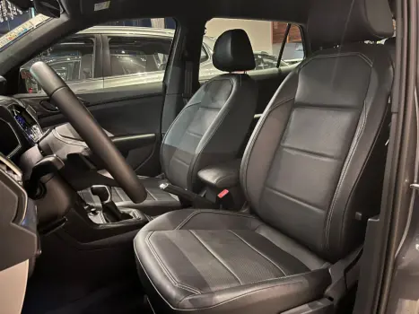 VOLKSWAGEN T-Cross 1.0 4P 200 TSI FLEX HIGHLINE AUTOMTICO, Foto 9