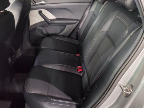 VOLKSWAGEN T-Cross 1.4 4P 250 TSI FLEX HIGHLINE AUTOMTICO, Foto 9