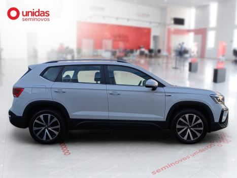 VOLKSWAGEN Taos 1.4 16V 4P FLEX 250 TSI HIGHLINE AUTOMTICO, Foto 8