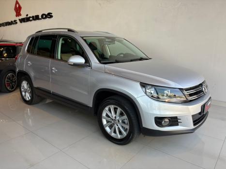 VOLKSWAGEN Tiguan 2.0 16V 4P TSI 4WD TURBO AUTOMTICO, Foto 3