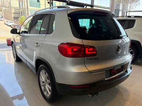 VOLKSWAGEN Tiguan 2.0 16V 4P TSI 4WD TURBO AUTOMTICO, Foto 4