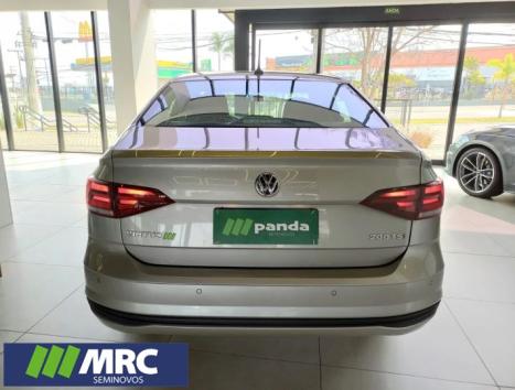 VOLKSWAGEN Virtus 1.0 4P 200 TSI FLEX COMFORTLINE AUTOMTICO, Foto 6