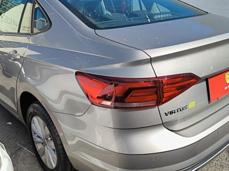 VOLKSWAGEN Virtus 1.0 4P 200 TSI FLEX COMFORTLINE AUTOMTICO, Foto 6