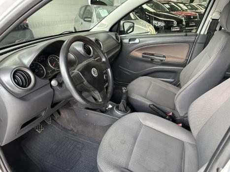 VOLKSWAGEN Voyage 1.6 4P FLEX, Foto 6