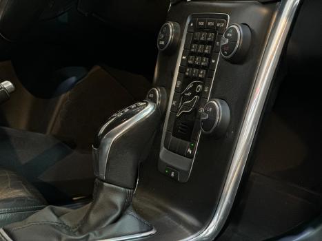 VOLVO V40 2.0 4P T4 DYNAMIC TURBO AUTOMTICO, Foto 8