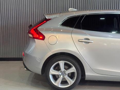 VOLVO V40 2.0 4P T4 DYNAMIC TURBO AUTOMTICO, Foto 10