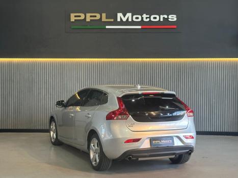VOLVO V40 2.0 4P T4 DYNAMIC TURBO AUTOMTICO, Foto 15