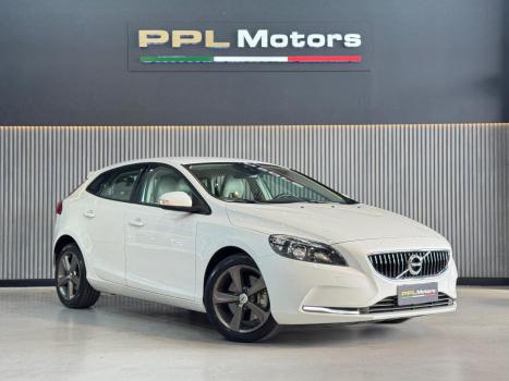 VOLVO V40 2.0 4P T4 KINETIC TURBO AUTOMTICO, Foto 3
