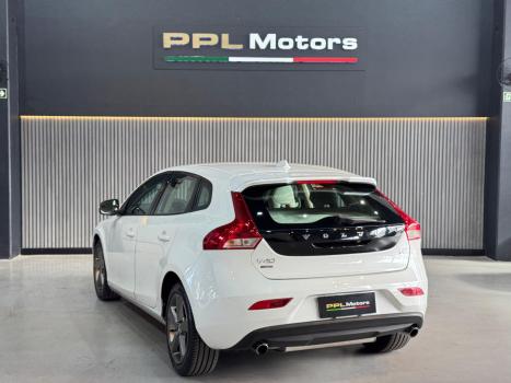 VOLVO V40 2.0 4P T4 KINETIC TURBO AUTOMTICO, Foto 8