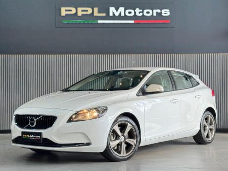 VOLVO V40 2.0 4P T4 KINETIC TURBO AUTOMTICO, Foto 3