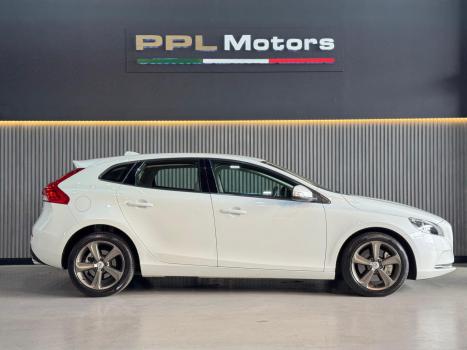 VOLVO V40 2.0 4P T4 KINETIC TURBO AUTOMTICO, Foto 9
