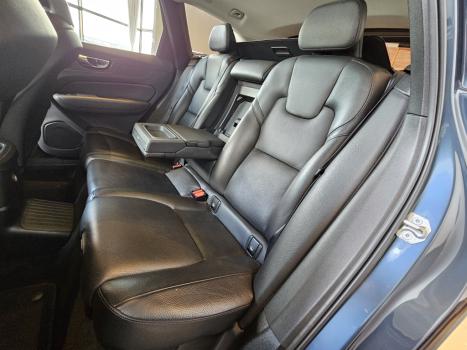 VOLVO XC60 2.0 16V 4P T8 HYBRID MOMENTUM AWD GEARTRONIC AUTOMTICO, Foto 13