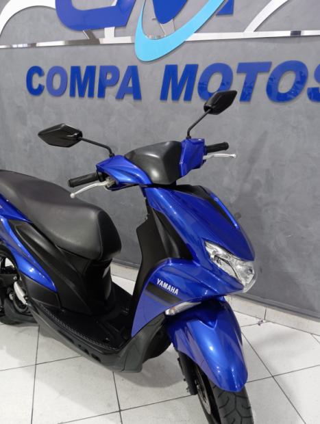 YAMAHA Fluo 125 ABS, Foto 2