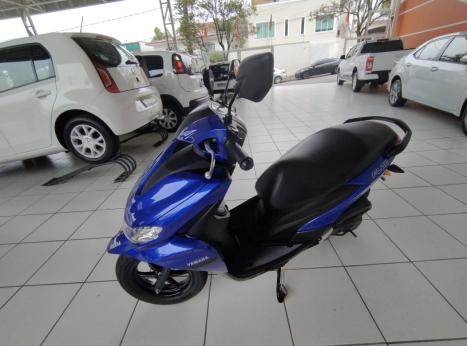 YAMAHA Fluo 125 ABS, Foto 2