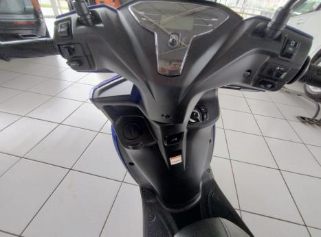 YAMAHA Fluo 125 ABS, Foto 10