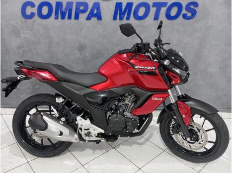 YAMAHA FZ 15 Fazer ABS, Foto 1