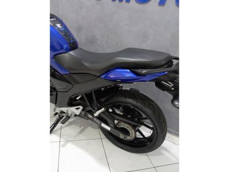 YAMAHA FZ 15 Fazer ABS, Foto 5