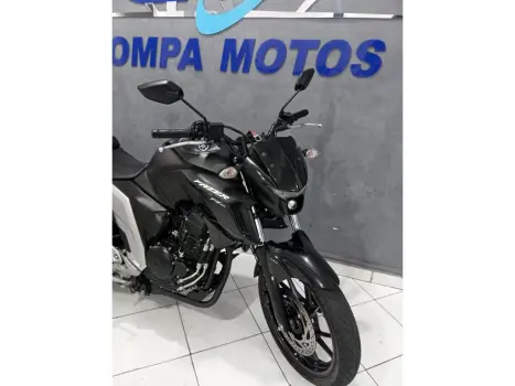 YAMAHA FZ 25 250 Fazer Flex , Foto 3