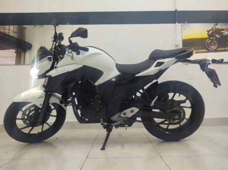 YAMAHA FZ 25 250 Fazer Flex , Foto 12