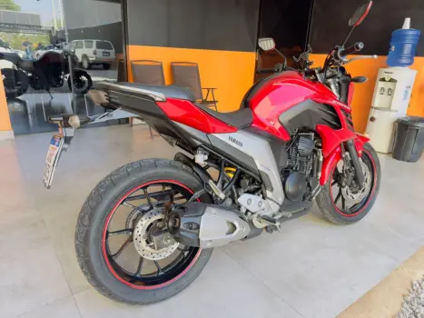 YAMAHA FZ 25 250 Fazer Flex , Foto 16