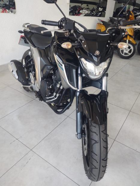 YAMAHA FZ 25 250 Fazer Flex , Foto 4