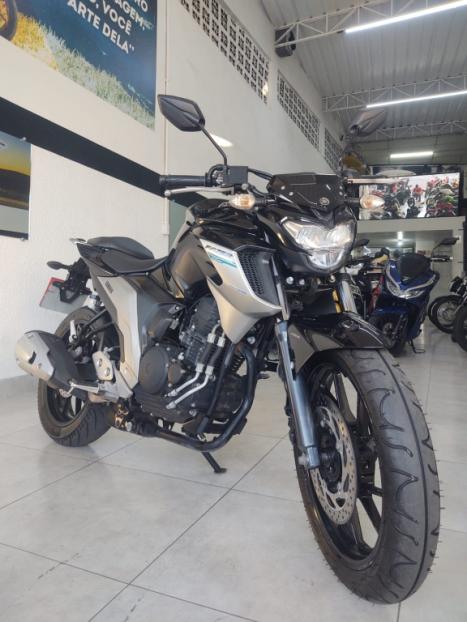 YAMAHA FZ 25 250 Fazer Flex , Foto 6