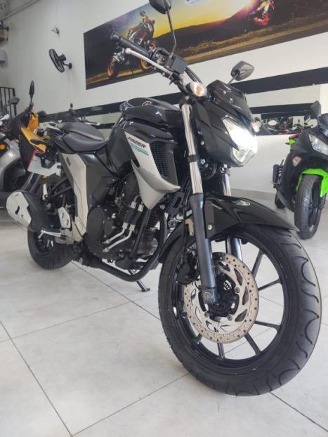 YAMAHA FZ 25 250 Fazer Flex , Foto 7